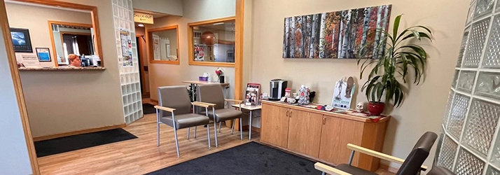 Chiropractic Gahanna OH Front Lobby